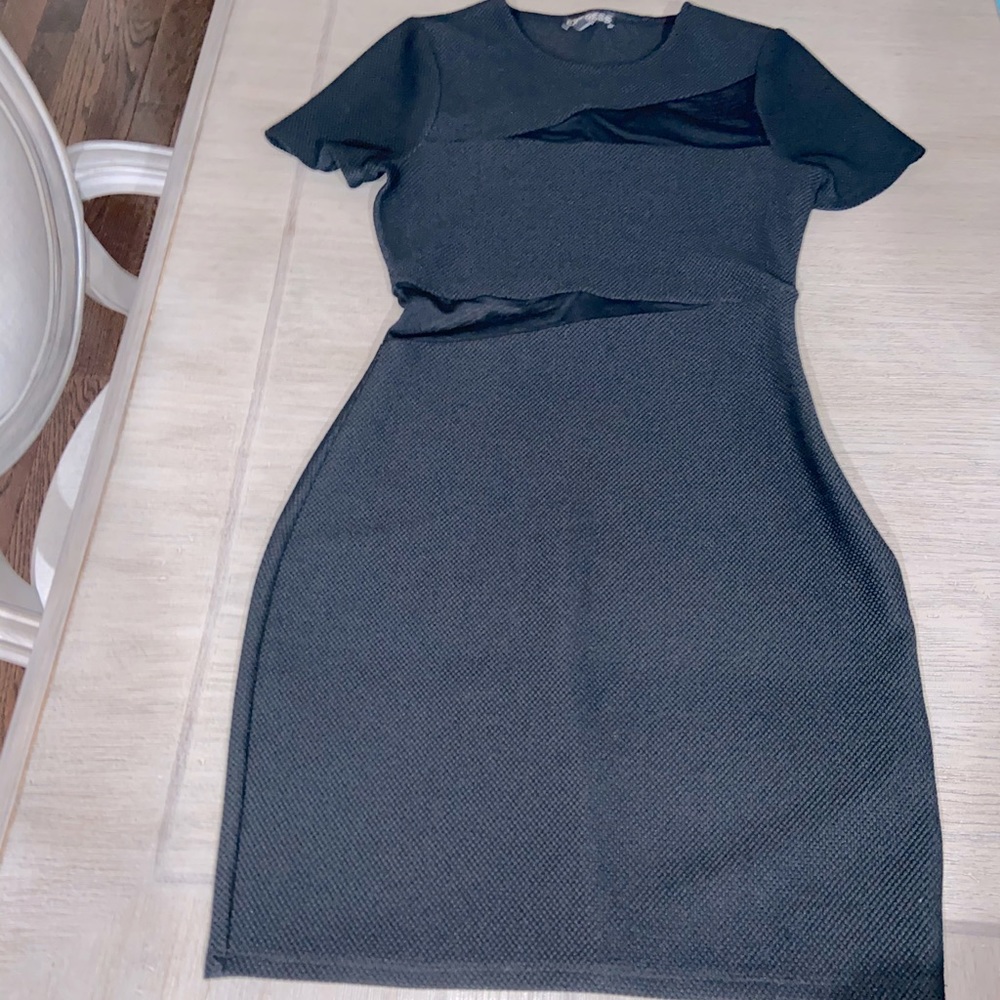 EXPRESS black dress with two mesh cutout. Thick material. SIZE 0.